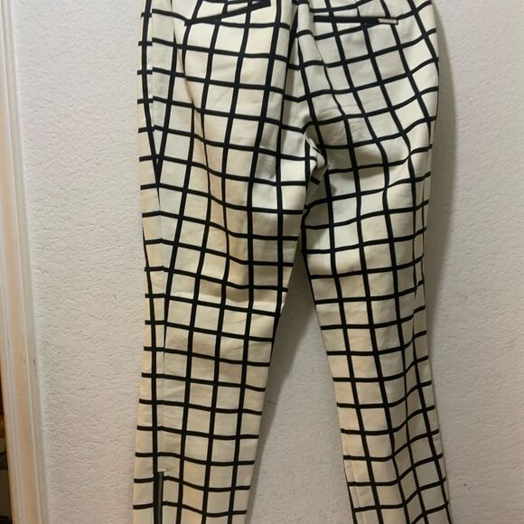 Black Label by Chico's White and Black checkered Pants (Size 0.5) 6.5 US - Picture 5 of 11